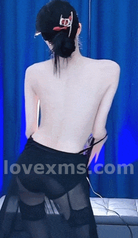 网易CC – 白妖妖 土豪千元定制透视黑森林热舞视频[2V-1.4G]插图