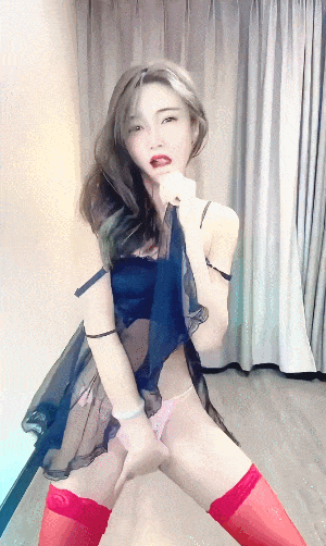 快手百万粉丝主播 – 初晴 定制热舞视频合集[11V-1.72G]插图